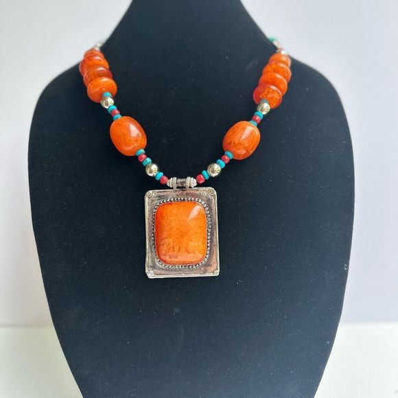 ORANGE DURBAN SUNRISE STATEMENT NECKLACE - Picture 2 of 4